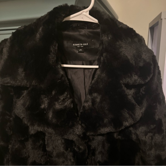 Kenneth Cole Black Teddy Jacket women’s size large. Faux fur. - Picture 3 of 8